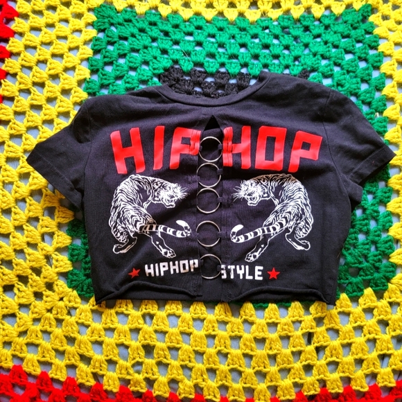 HIP HOP CROP TOP - Picture 1 of 1